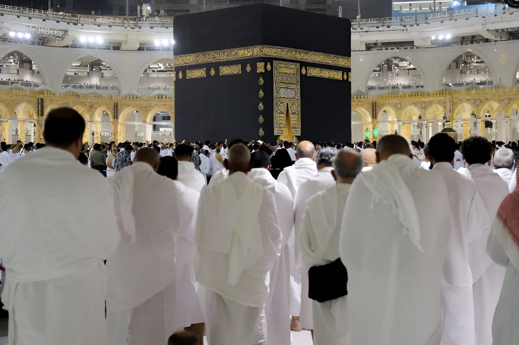 Platform Tikethaji.Com Bidik Komunitas Umrah Backpacker yang Jadi Tren Anak Muda