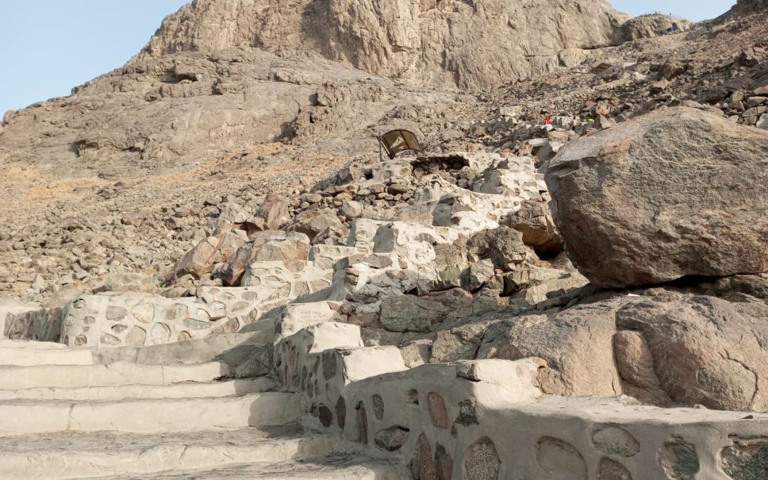 Pendakian ke Jabal Uhud Kini Tak Perlu Capek, Naik Kendaraan Saja Cukup Bayar 35 Riyal