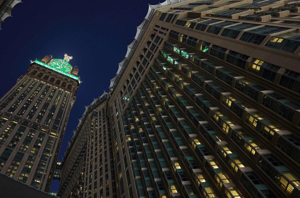 Sky Stadium Pertama di Dunia, 350 Meter di Atas Gurun!